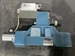 Bosch Hydraulic Valve 811 404 474, 004 104, 608, Used. Fixed Price $6400.00.
