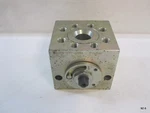 Caterpillar Pister 18KP Hydraulic Valve 277-0954 Dl M325D. Fixed Price $349.99.