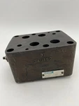 Vickers Flow Control 377181, F3 Dgfn 06 50 Genuine-new. Fixed Price $390.00.