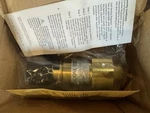 New Sealed Bag Tescom Pressure Reducing Regulator 44-1313-2122-005 Usa Nextday. Fixed Price $2200.00.