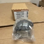 Honeywell V4046C1005 Pilot Gas Valve. Fixed Price $125.07.