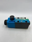 Eaton Vickers Directional 02-109632, DG4V 3S 2A M B5 60- Genuine-new. Fixed Price $296.00.