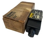 New Parker D3W1DY-14 Control Valve D3W1DY14. Fixed Price $300.00.