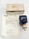 New Itt Aerospace Controls Neo-dyn Mfr 98087 200P13C3 Adjustable Pressure Switch. Fixed Price $159.99.