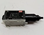 Vickers By Danfoss Pressure Reducing DGMX2-3PP-BW-S-40 870039. Fixed Price $80.00.