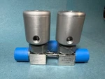 New Nupro Swagelok 6LV-D6019PX-AA Pneumatic Diaphragm 3-PORT 2-VALVE Manifold. Fixed Price $129.00.