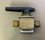 Whitey Valve B-45S8. Fixed Price $35.00.