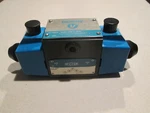 Vickers DG4S4-018C-U-B-60 **new**. Fixed Price $1100.00.