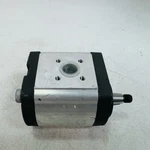 Genuine Rexroth 0510615318 Hydraulic Gear Pump. Fixed Price $551.98.