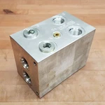 Daman AD05HP023S Aluminum Valve Manifold, 3000 Psi - Used. Fixed Price $123.49.