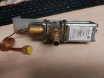 New Johnson Controls V46AA-33 Water Valve 150 Psig. Fixed Price $299.99.