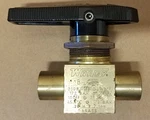Whitey B-44F4, 1/4 Npt Female Port Ball Valve, 2500PSI. Fixed Price $35.00.