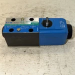 New Eaton Vickers Solenoid Valve DG4V-3S-2BL-M-U-G5-60-A08 Box 507847. Fixed Price $188.80.