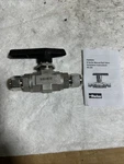 Parker 8A-B8LJ2-BNLT-SSP, Instrumentation Ball Valves,. Fixed Price $250.00.
