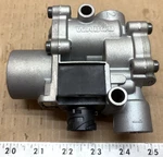 Wabco Electronic Air Control Solenoid Valve Oem Pneumatic 472 195 096. Fixed Price $150.00.