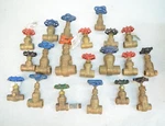 Lot (20) Various Brass Gate Valves 1/2" 3/4" 1" Proflo Webstone Nibco Watts. Fixed Price $109.99.