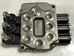 Salami Directional Control Valve 623102900 VDM6/DDD/U4. Fixed Price $600.00.