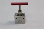 4531 Sno-trik SS-410-FP High Pressure Needle Valve. Fixed Price $150.00.