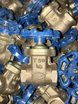 Nibco T29 1/2" Female Npt Brass Flat Top Gate 150 Psi *lot Of (10) Valves*. Fixed Price $130.00.