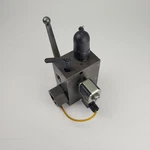 Parker SBAT20E3T1-120-TA1 Accumulator Safety Block Used. Fixed Price $284.99.