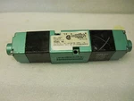 Numatics 071SS400K000030 Pneumatic Solenoid Valve 120V Excellent Used Condition. Fixed Price $80.00.