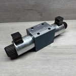 Bosch 0-810-001-700 081WV10P1N1091WS024/00D1 Hydraulic Valve, 24V Coil. Fixed Price $279.99.