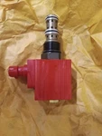 Parker Position Solenoid Valve 852463 28VDC Made In Usa. Fixed Price $99.00.