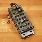 Lubriquip 7 Port Hydraulic Manifold, (2)MSP-5T/ MSP-5S, 10S, 10T, 15T.. Fixed Price $73.14.