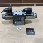 *used* Vickers Solenoid Valve DG4V-3S-6C-M-U-HL7-60-EN490 Warranty. Fixed Price $150.00.