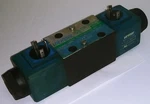 Vickers Hydraulic Directional Valve DG4V-3S-2N-M-U-B5-60 (568). Fixed Price $65.00.