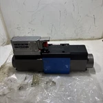 (new) Bosch Rexroth 0811404770 Servo Valve (WP30). Fixed Price $3000.00.