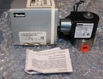 (new Box) Parker 71215SN2SN00N0C111P3 Skinner Solenoid Valve. Fixed Price $50.00.
