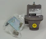 Honeywell PP901A 1004 5 Pressure Reducing Valve. Fixed Price $710.00.