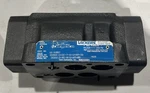 Vickers DG5S4-042C-T-M-U-H7-70 Hydraulic Valve, Used, Free Ship. Fixed Price $390.00.