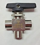 Parker 3-WAY Manual Ball Valve 1/8" 2F-MB4XPFA-SSP. Fixed Price $238.50.