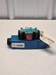 Vickers DG4V-3S-6C-M-FPA5WL-B5-60 Solenoid Directional Valve 1450PSI Nos K10. Fixed Price $229.99.