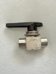 Whitey SS-45F8 2500 Psi 100F Ball Valve. Fixed Price $89.73.