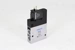 Festo 163140, CPE18-M1H-30L-1/4, Solenoid Valve, 2,5-10BAR. Fixed Price $53.67.