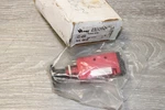 Versa CZI-4202 Manual Pneumatic Spool Valve. Fixed Price $99.00.