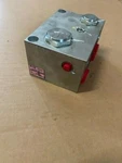 Eaton Vickers 630AA01241A Mnfld Assembly. Fixed Price $919.99.
