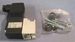 Smc VO307-5DZ1 Solenoid Valve 0-0.7MPA 24VDC W/ Hardware. Fixed Price $34.99.