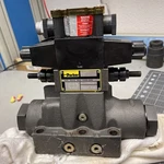 Parker D1VHW4CNYCF56 75 D61VW5C1NYCE567 (Y11. Fixed Price $1099.99.