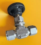 Swagelok SS-1VS8 1/2" 316 Stainless Integral Bonnet Needle Valve Unit. Fixed Price $104.95.