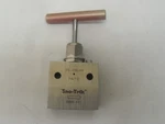 Sno-trik SS-410-FP High Pressure Needle Valve 10000PSI. Fixed Price $149.99.