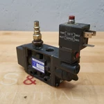 Boston Gear EK41EA00 Directional Control Valve, 3/8" Npt - Used. Fixed Price $63.17.