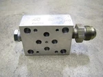 Sun Hydraulics Manifold ZWW-9AW6. Fixed Price $70.00.
