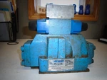 Vickers DG5S-8-3C-M-WLB-20 Control Valve DG4V-3-6N-M-WLB-40. Fixed Price $200.00.