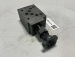 Rexroth Zdr 10 VP4-20/200YM Valve Used #151661. Fixed Price $200.00.