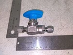 Hoke 7122G4Y 1500 Psi Stainless Steel Valve. Fixed Price $20.00.
