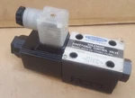 International Directional Control Valve Single Solenoid DG03-2A-115VAC-71-DN Ifp. Fixed Price $42.00.